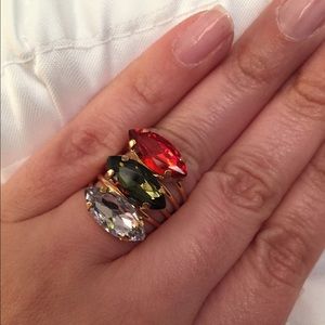 Simulated multicolor diamond ring